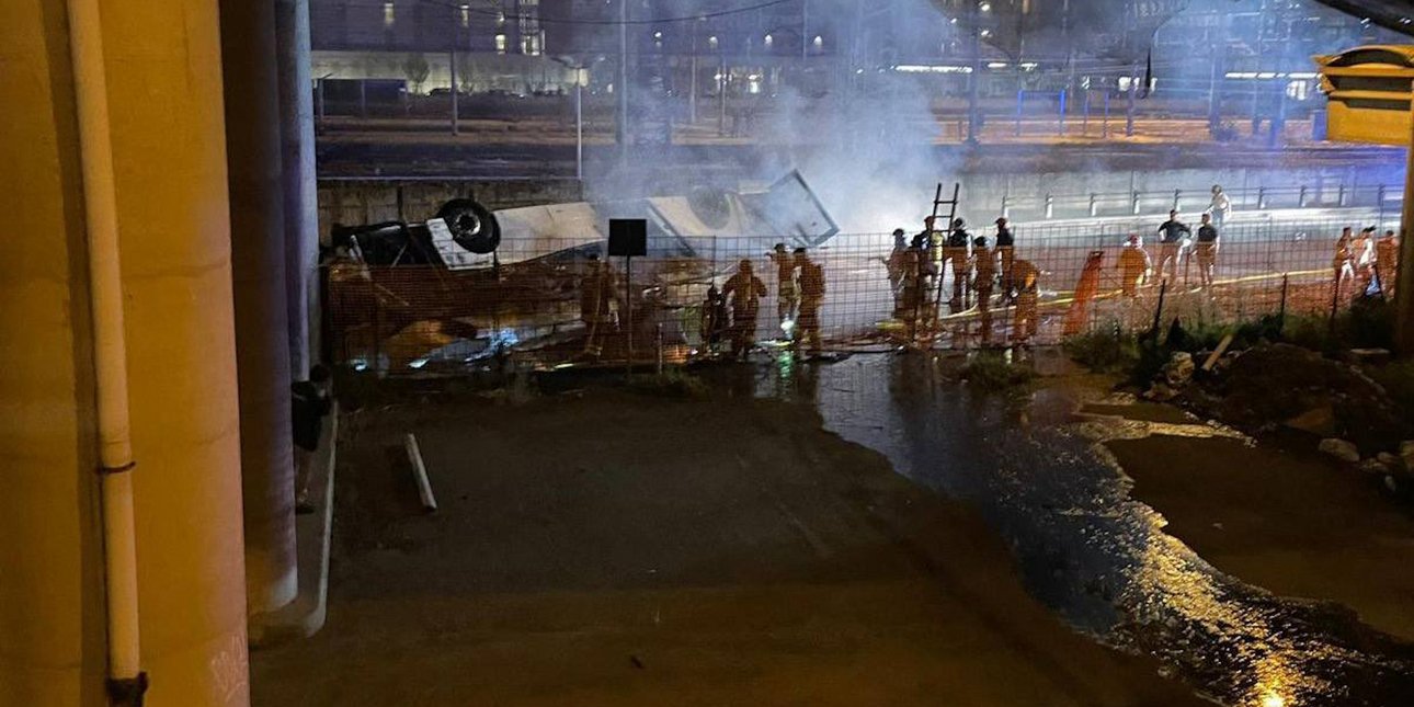Τραγωδία στη Βενετία με 21 νεκρούς από πτώση λεωφορείου 