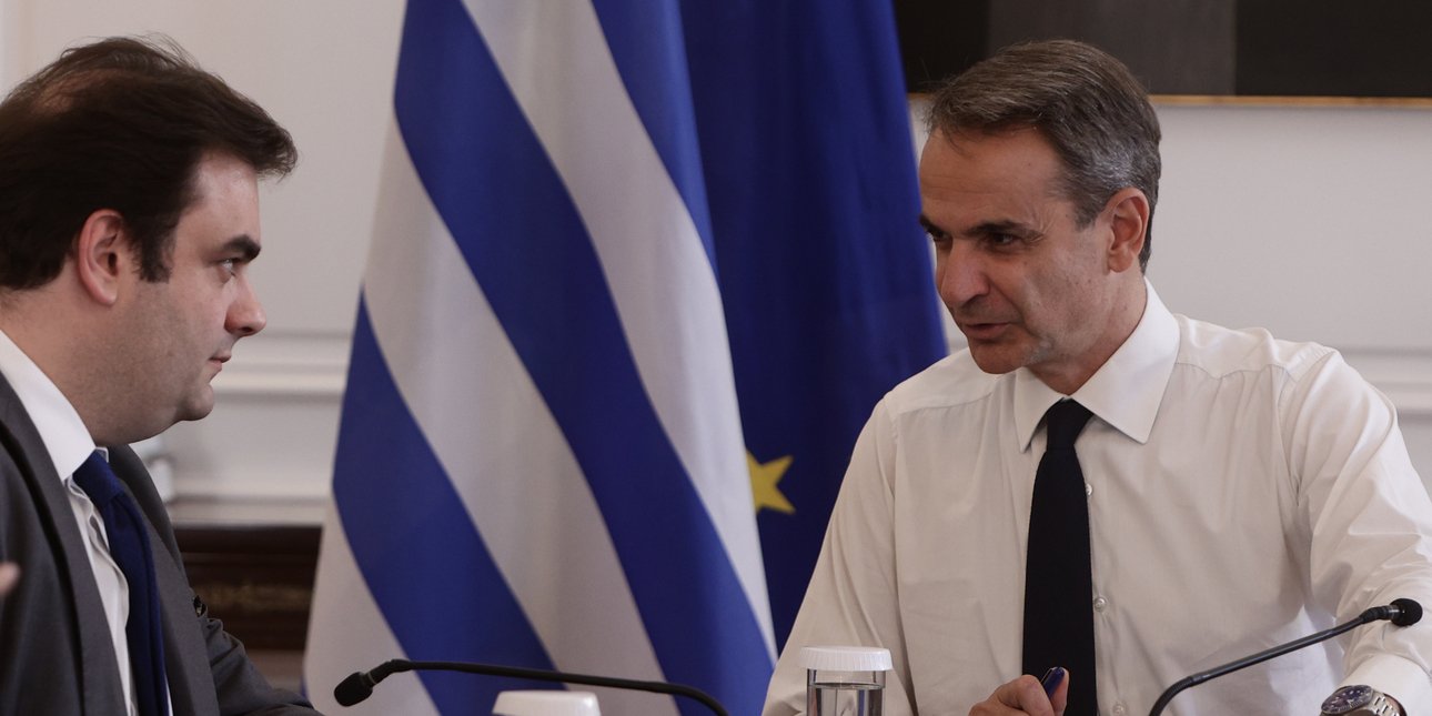 Financial Times: «Ας χαρούμε με το γεγονός ότι η Ελλάδα συμβουλεύει τη Γερμανία για μεταρρυθμίσεις»