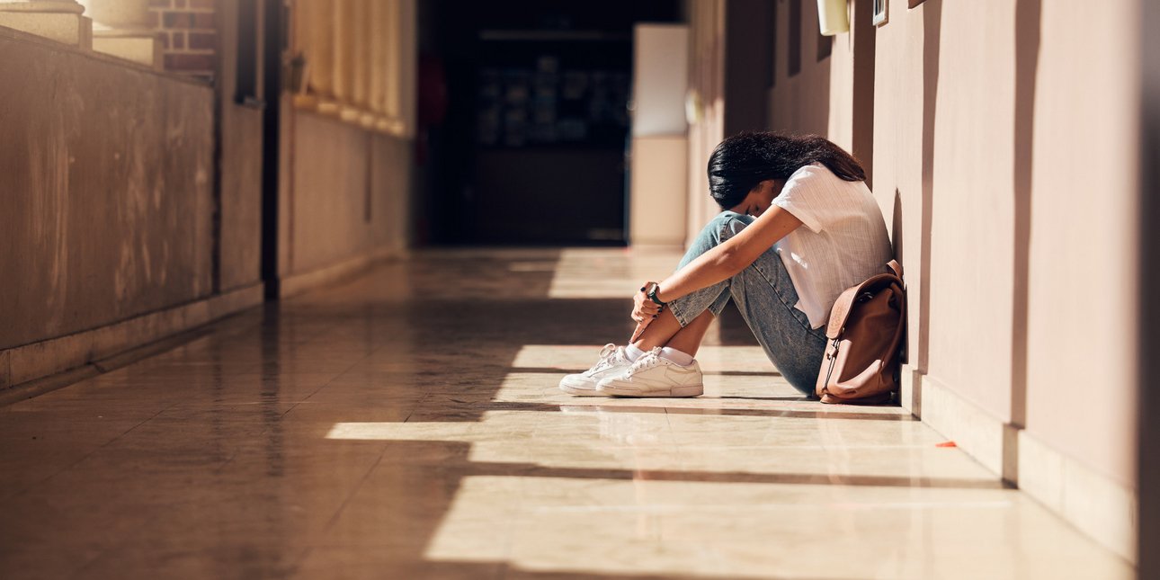 Ανήλικη μαθήτρια θύμα bullying