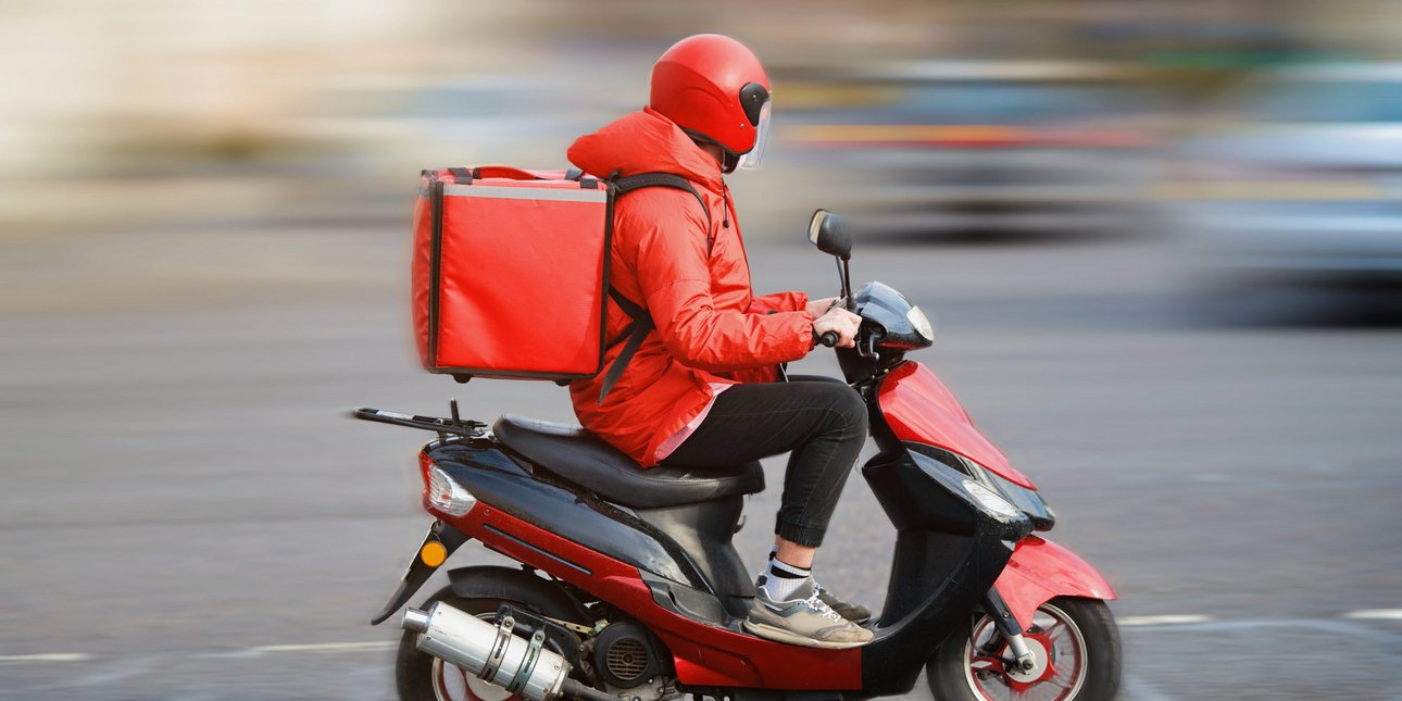 Θα «κρασάρουν» τα delivery σήμερα με το Final Four – Τι ώρα να παραγγείλεις για να μην «φας» την καθυστέρηση