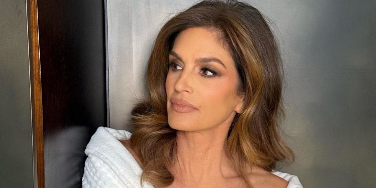 Λευκές τρίχες στα φρύδια: Ο απλός τρόπος να τις καλύψετε στο σπίτι με φυσικό αποτέλεσμα