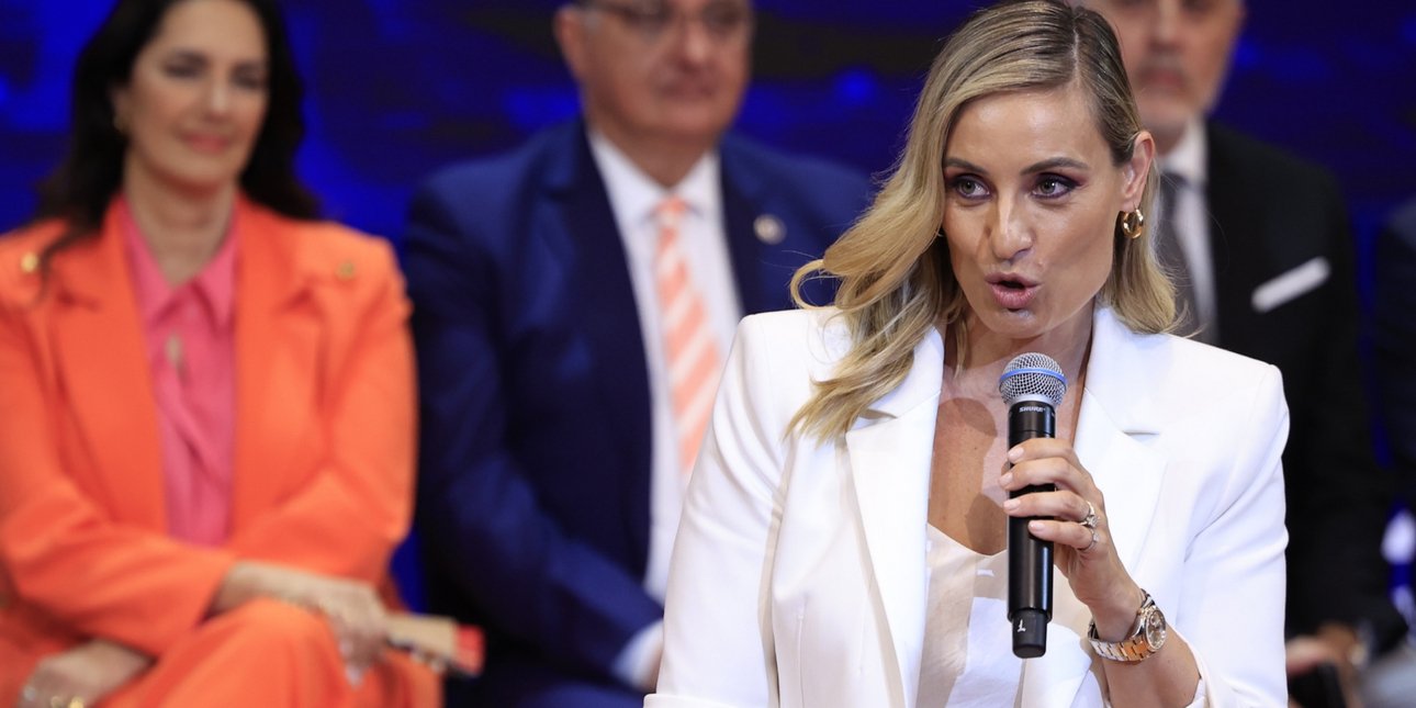 Η Ελεονώρα Μελέτη στην εκδήλωση για την παρουσίαση του ευρωψηφοδελτίου της ΝΔ