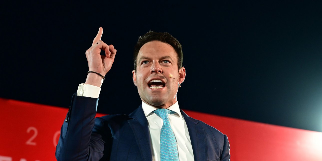 Παρουσίαση ομάδας ευρωβουλευτών του ΣΥΡΙΖΑ από τον Στέφανο Κασσελάκη στη Νέα Σμύρνη