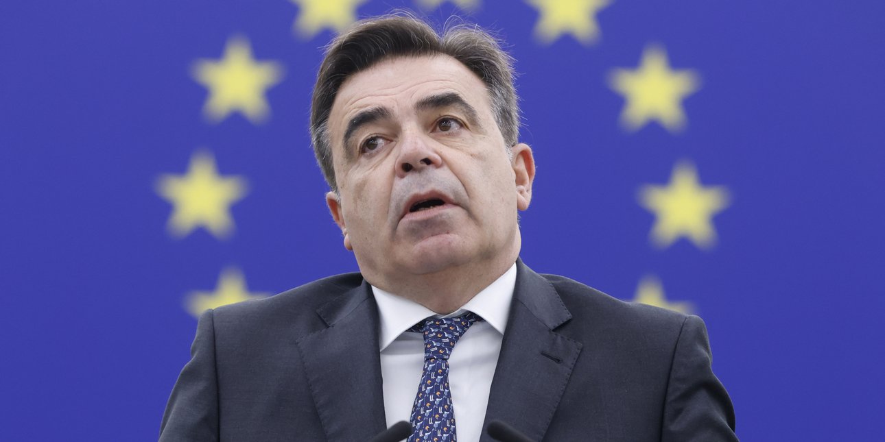 Γαλλικό παράσημο στον Μ. Σχοινά: «Ένας μεγάλος Έλληνας Ευρωπαίος και γνήσιος φίλος της Γαλλίας»