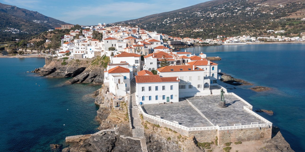 Τραυματίστηκε 57χρονος ναυτικός σε φορτηγό πλοίο έξω από το λιμάνι του Γαυρίου στην Άνδρο