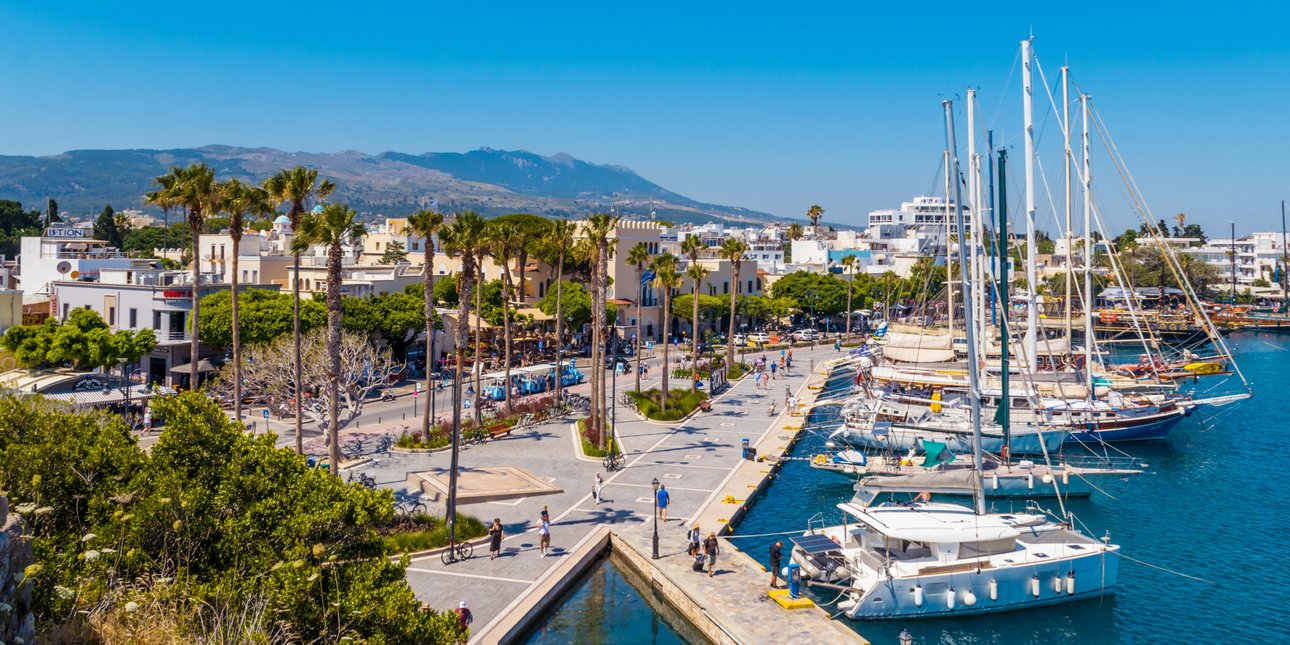 Greece Shakes Off Cold Snap as Summer-Like Warmth Returns This Week