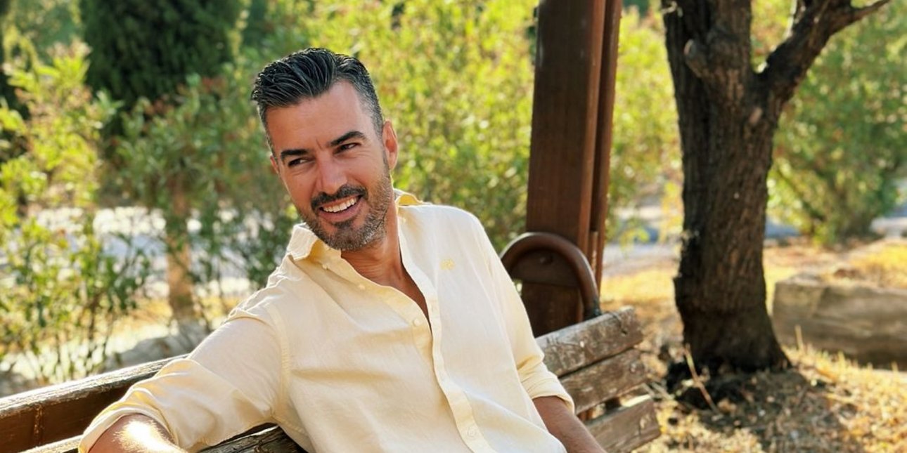 Ο Γιάννης Τσιμιτσέλης για το τηλεοπτικό του μέλλον: «Αφήνω τα πράγματα να με αιφνιδιάζουν - Σίγουρα θα κάνω θέατρο»