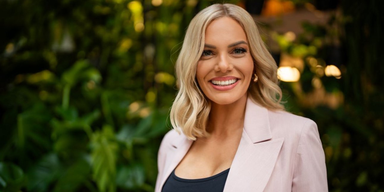 Η Ιωάννα Μαλέσκου με το πιο κοντό καρέ ever: «Δεν κόβω μόνο μαλλί, "κόβω" και ανθρώπους που δεν θέλω στη ζωή μου»