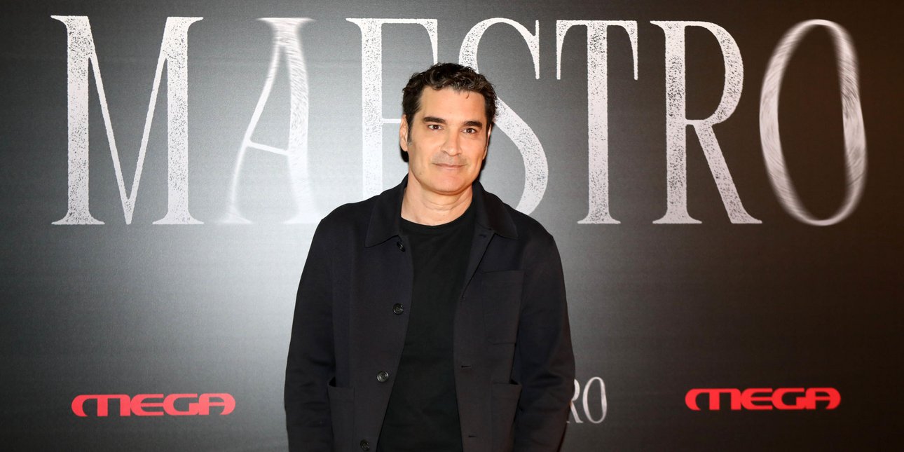 Ο Χριστόφορος Παπακαλιάτης όταν σκηνοθετεί τον εαυτό του: «Μίλα ατάλαντε, άντε δεν μπορείς να μιλήσεις. Cut»