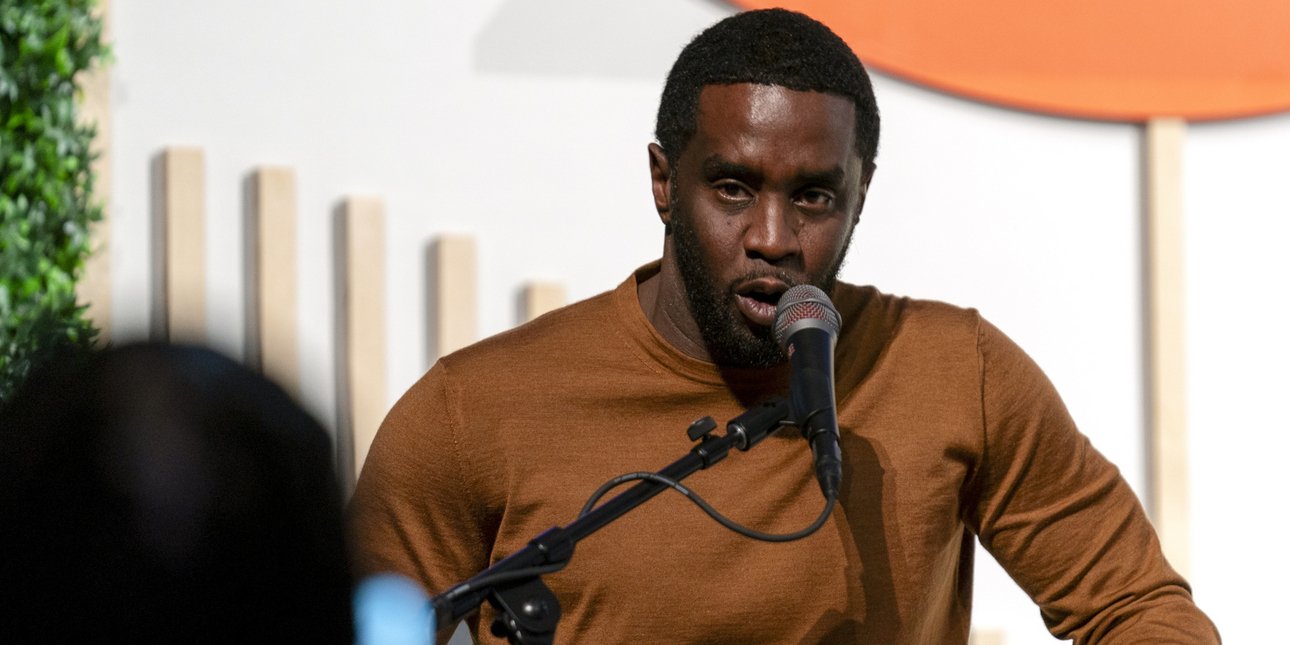 Diddy: Ζει VIP ζωή στη φυλακή με μασάζ, αλκοόλ, γυμνές φωτογραφίες και κινητό -Του μαγειρεύουν συγκρατούμενοι [βίντεο]