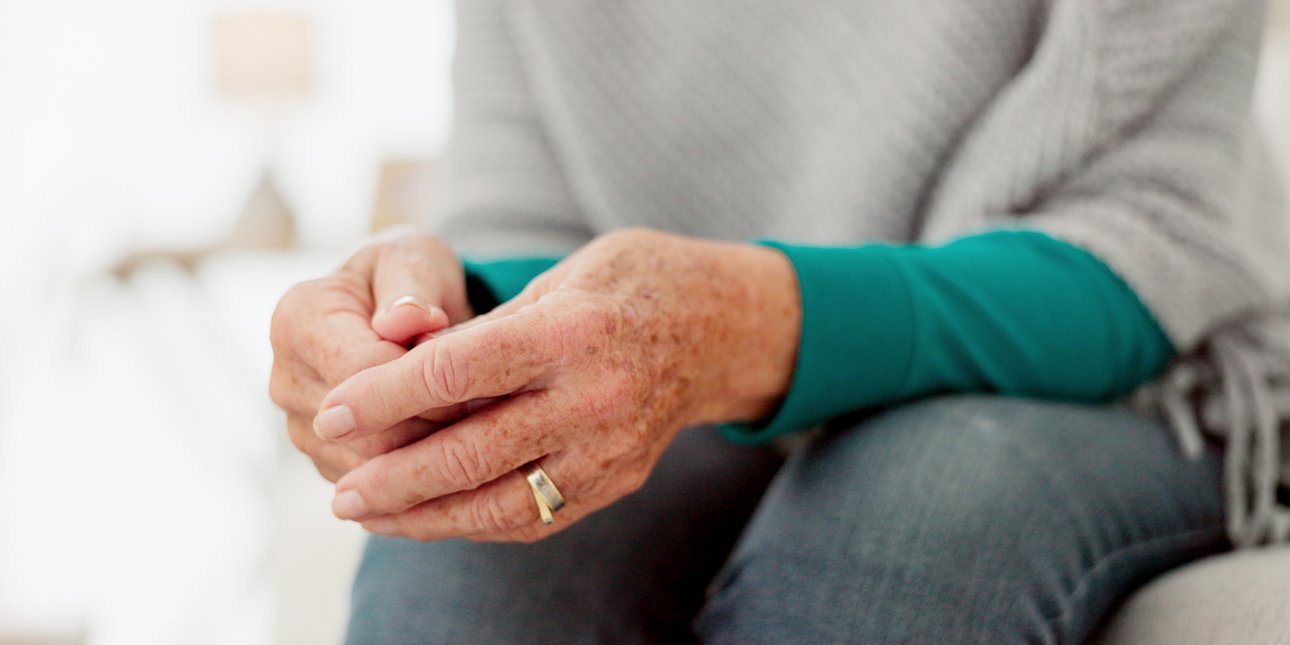 «Μάνα πήγαινε τα λεφτά στην εκκλησία, θα τα πάρει drone» -Θύμα απατεώνων ηλικιωμένη στη Μακρυνεία