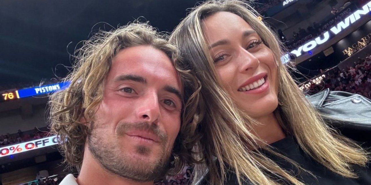 Δεν κρατήθηκε η Μπαντόσα -Η ειρωνική απάντηση σε δήλωση Τσιτσιπά περί σχέσεων προκάλεσε χαμό [βίντεο]