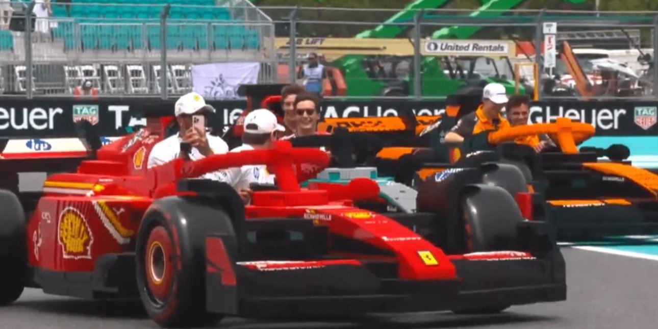 Μονοθέσιο της Ferrari από Lego
