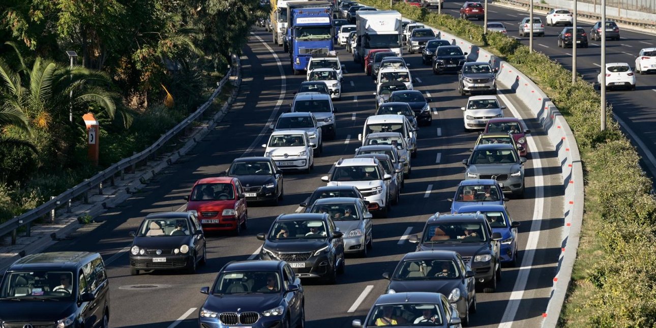 Κίνηση οχημάτων στην Εθνική Οδό