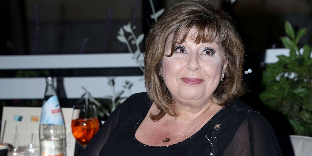 Λένα Μαντά: «Αν δεν έχω κάτι να γράψω, αισθάνομαι ότι εγώ τώρα πού είμαι;»