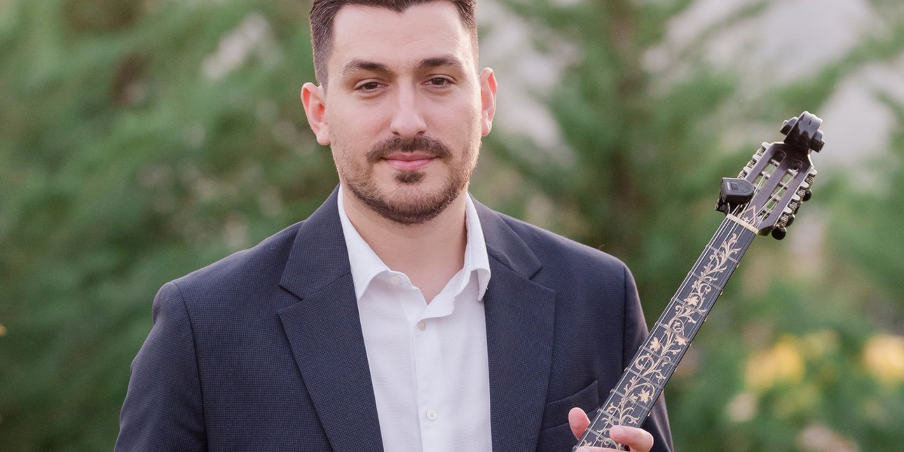 σολίστας του λαούτου Βασίλης Κώστας