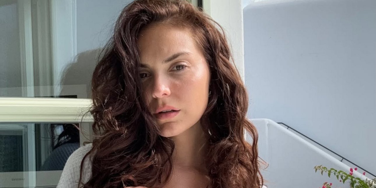 Βρισηίδα Ανδριώτου: «Μίλησα για το Emily in Paris, αλλά δεν 