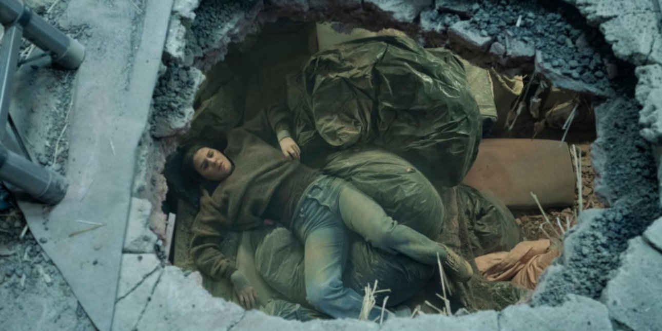 Netflix: Η ταινία που ανέβασαν στο νο1 οι Έλληνες, περιμένοντας τη λύση του γρίφου