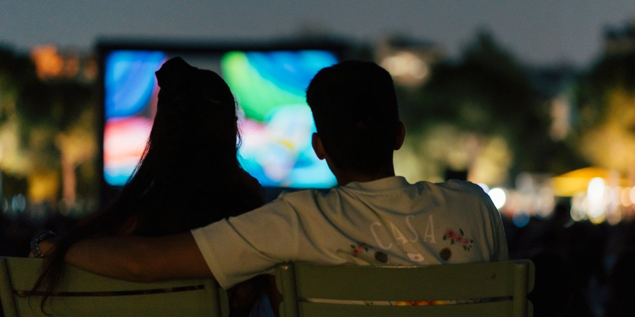 αγκαλια σινεμα