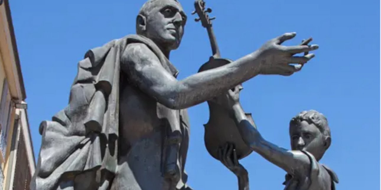 αγαλμα παιδι, βιολι