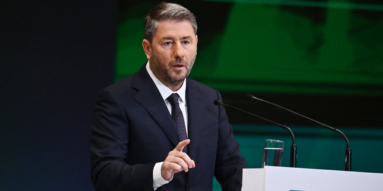 Στην αντεπίθεση το ΠΑΣΟΚ, πιέζει για πρόωρες κάλπες -Οι επόμενες κινήσεις Ανδρουλάκη