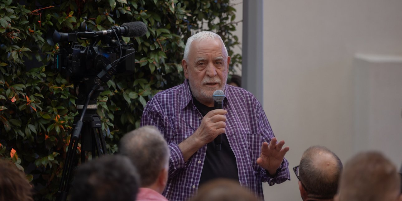 Γιάννης Πετρίδης