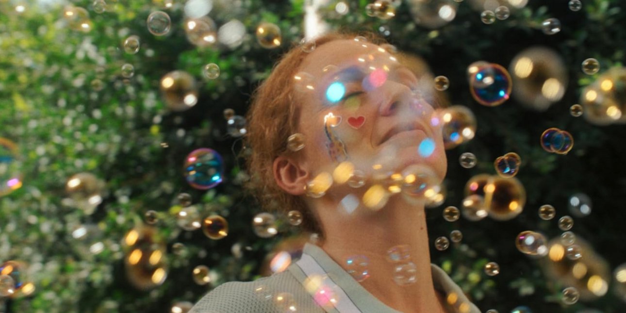 φουσκες στο προσωπο