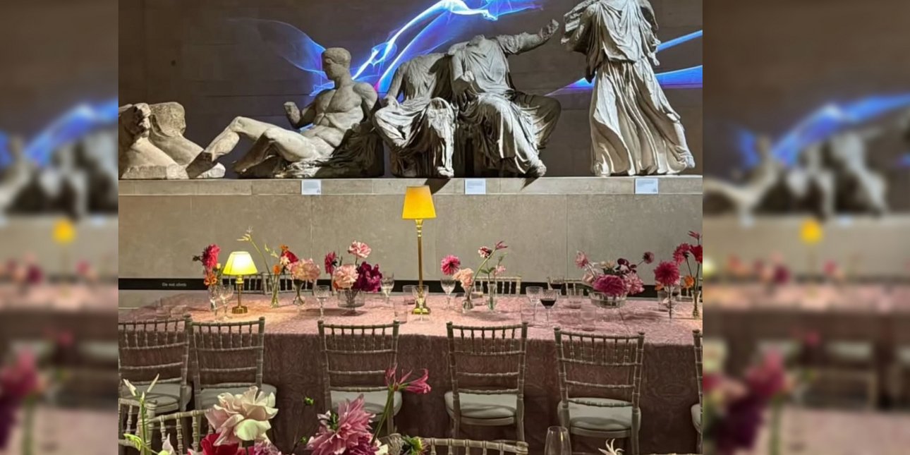 Σάλος με το δείπνο στο Βρετανικό Μουσείο στην αίθουσα των Γλυπτών του Παρθενώνα