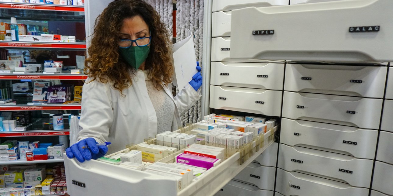 Από τα ιδιωτικά φαρμακεία και τα σκευάσματα για ηπ