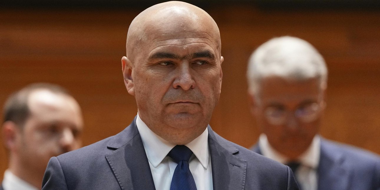 Πολιτική κρίση στη Ρουμανία: Καταρρέει η κυβέρνηση, αβεβαιότητα για τις μεταρρυθμίσεις