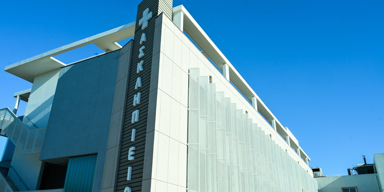 Πληροφορίες για τροχαίο με σοβαρά τραυματίας στην Ηλιούπολη ψάχνει η ΕΛΑΣ -Πιθανή εμπλοκή δεύτερο οχήματος