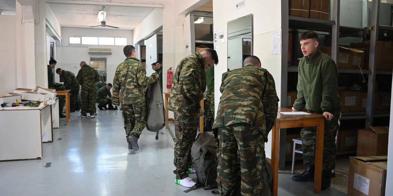 Στρατιωτική θητεία 9 μηνών για όσους καταταγούν χωρίς αναβολή