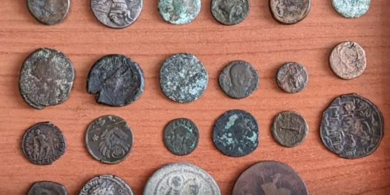 Συνελήφθη 41χρονος στην Κέρκυρα με 22 αρχαία νομίσματα