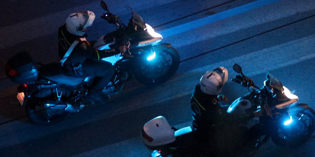 Κορωπί: Δύο νεαροί δέχθηκαν επίθεση από 30 άτομα και κατέληξαν στο νοσοκομείο