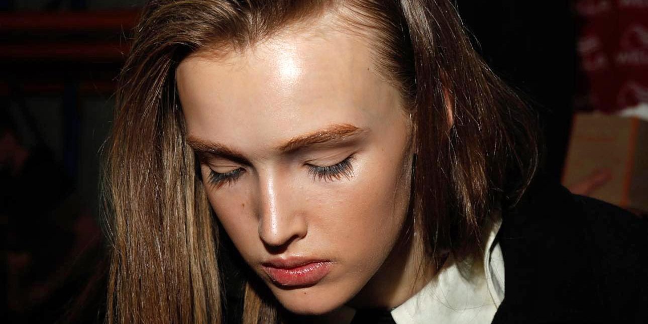 Τι κρύβεται πίσω από τους μαύρους κύκλους κάτω από τα μάτια -Οι αιτίες και οι τρόποι αντιμετώπισης