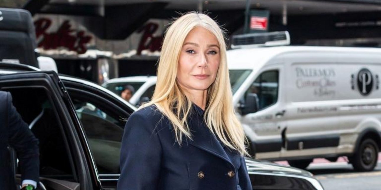 Η Γκουίνεθ Πάλτροου έβαλε τον σύζυγό της να της κρατάει την Hermès τσάντα -Η φωτό που έγινε viral