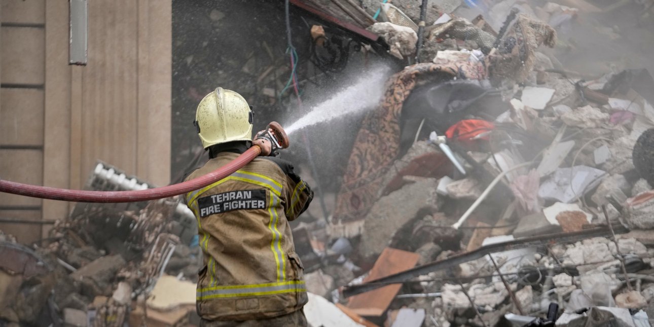 Νέα πλήγματα στο Ιράν -Ανέλαβε την ευθύνη για τις επιθέσεις σε σημαντικές βιομηχανίες αλουμινίου στον Κόλπο
