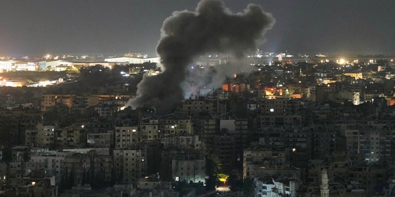 LIVE: Διαβουλεύσεις στο Πακιστάν για αποκλιμάκωση της κρίσης -Νεκρός κυανόκρανος στον Λίβανο, εκρήξεις στο Κουβέιτ, ιρανικά χτυπήματα σε ενεργειακές υποδομές