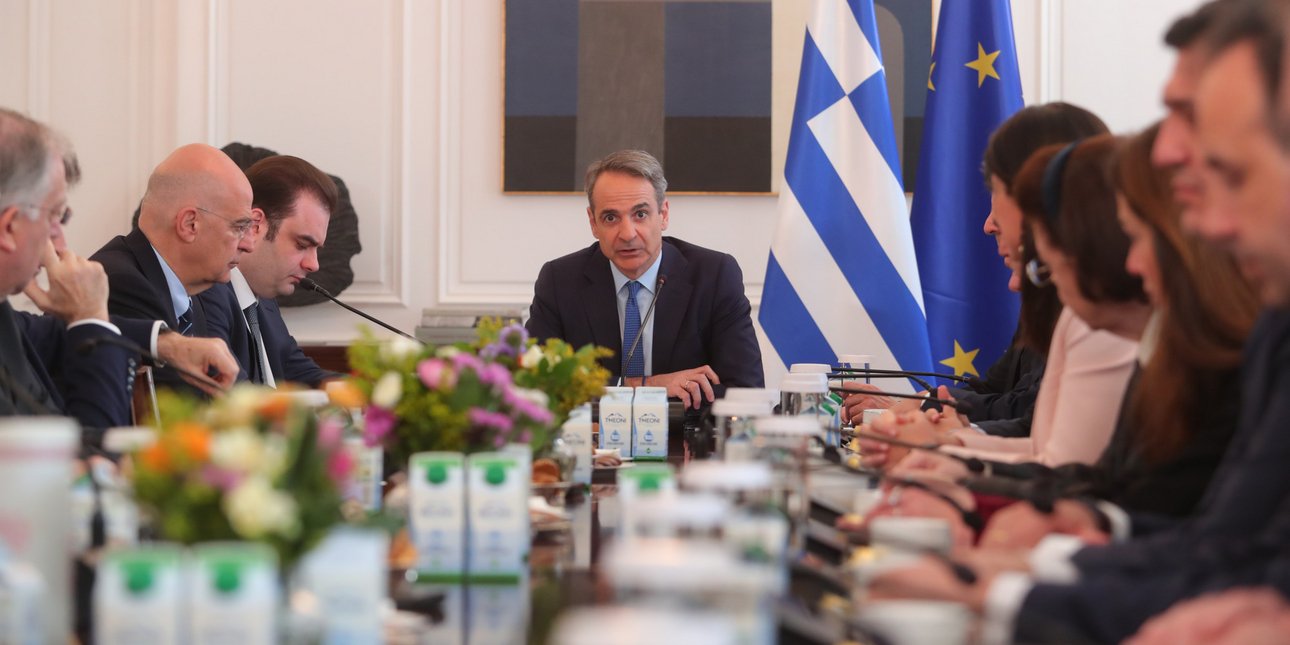 Φουντώνουν παρασκηνικά οι συζητήσεις για πρόωρες εκλογές στη ΝΔ -Τι εισηγήσεις δέχεται ο Μητσοτάκης, όλο το παρασκήνιο