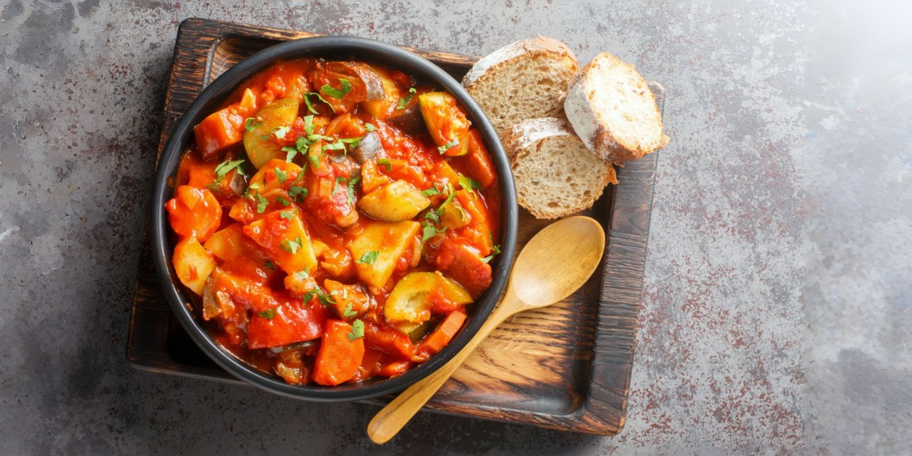 Συνταγή για βελούδινες πατάτες γιαχνί που λιώνουν στο στόμα