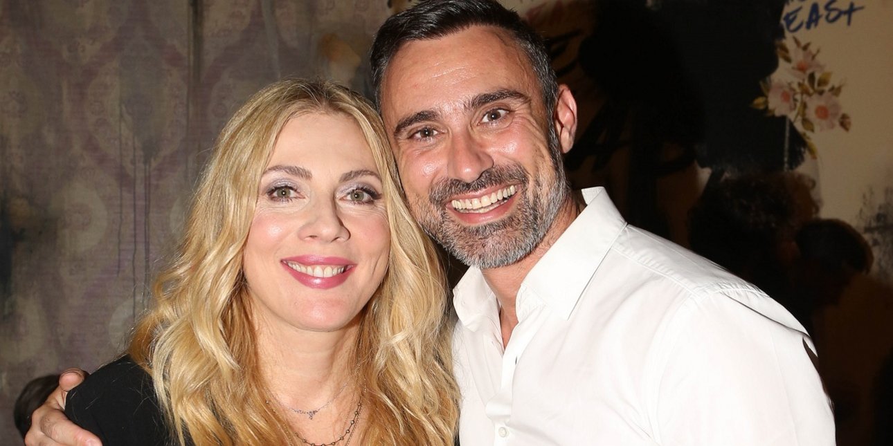 Σμαράγδα Καρύδη και Γιώργος Καπουτζίδης δοκιμάζουν acro yoga -Το viral βίντεο με τα ακροβατικά