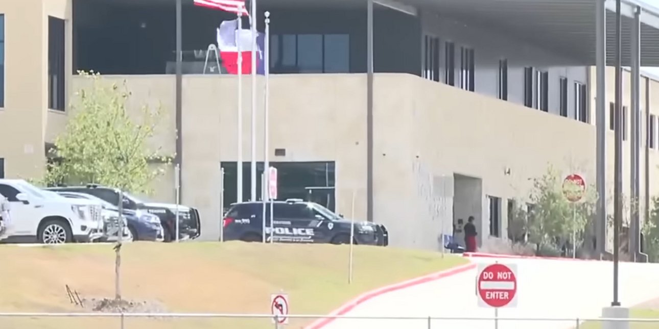 Τέξας: Μαθητής πυροβόλησε και τραυμάτισε καθηγήτρια σε σχολείο -Νεκρός ο 15χρονος δράστης
