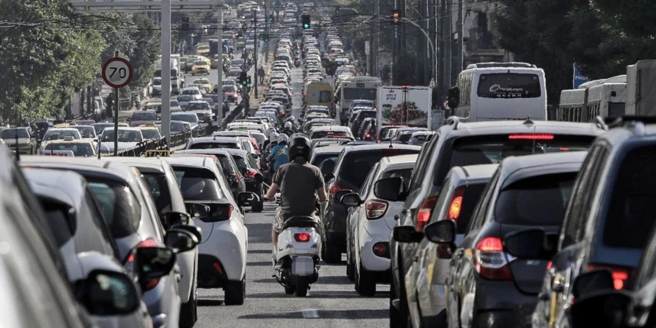 Νέο όριο ταχύτητας στους ελληνικούς δρόμους -Σου παίρνουν το δίπλωμα ακόμη και με 50 χλμ./ώρα