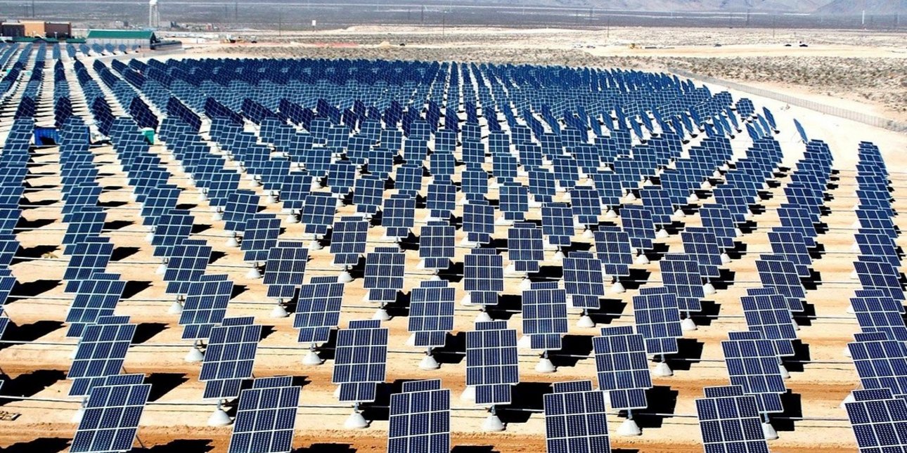 «Όχι, δεν είναι ταινία φαντασίας»: Τα μεγάλα φωτοβολταϊκά πάρκα μπορούν να φέρουν βροχή στην έρημο