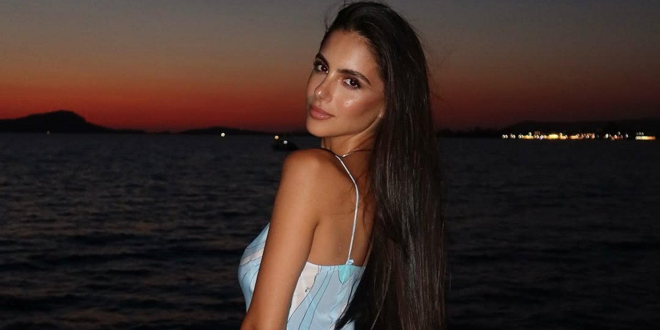 Η Αλεξάνδρα Νίκα έκανε το πιο απλό look να δείχνει πολυτελές -Το μυστικό είναι στα παπούτσια