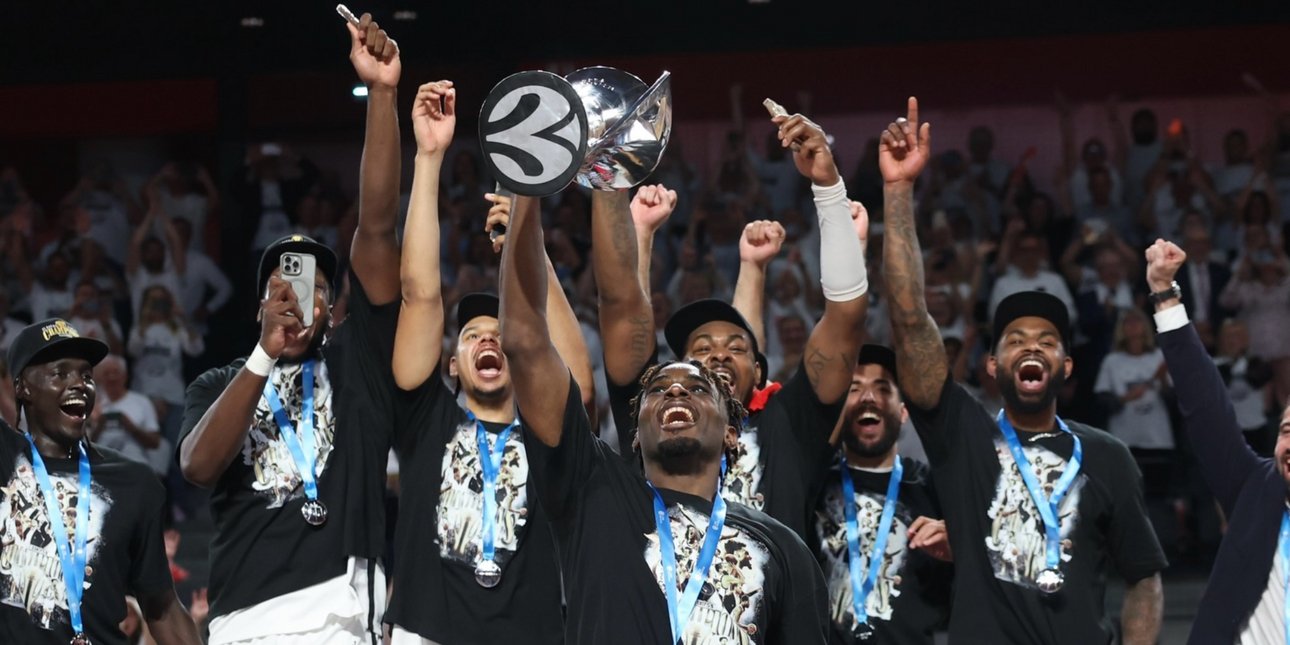 H Μπουργκ έβγαλε τη... σκούπα και έκλεισε θέση στην Euroleague της σεζόν 2026-27 [βίντεο]