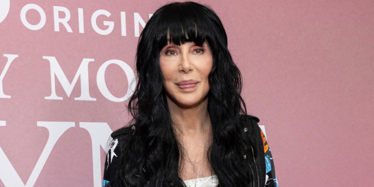 Σε απόγνωση η Σερ για τον γιο της Ελάιτζα: «Χρωστούσε 18.000 δολάρια σε έμπορο ναρκωτικών - Κινδύνεψε η ζωή του»