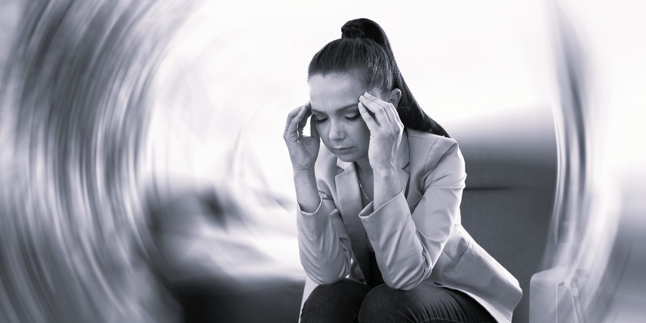 Εγκεφαλικό: Ποια είναι τα προειδοποιητικά σημάδια και τι σημαίνει αν είναι ισχαιμικό ή αιμορραγικό