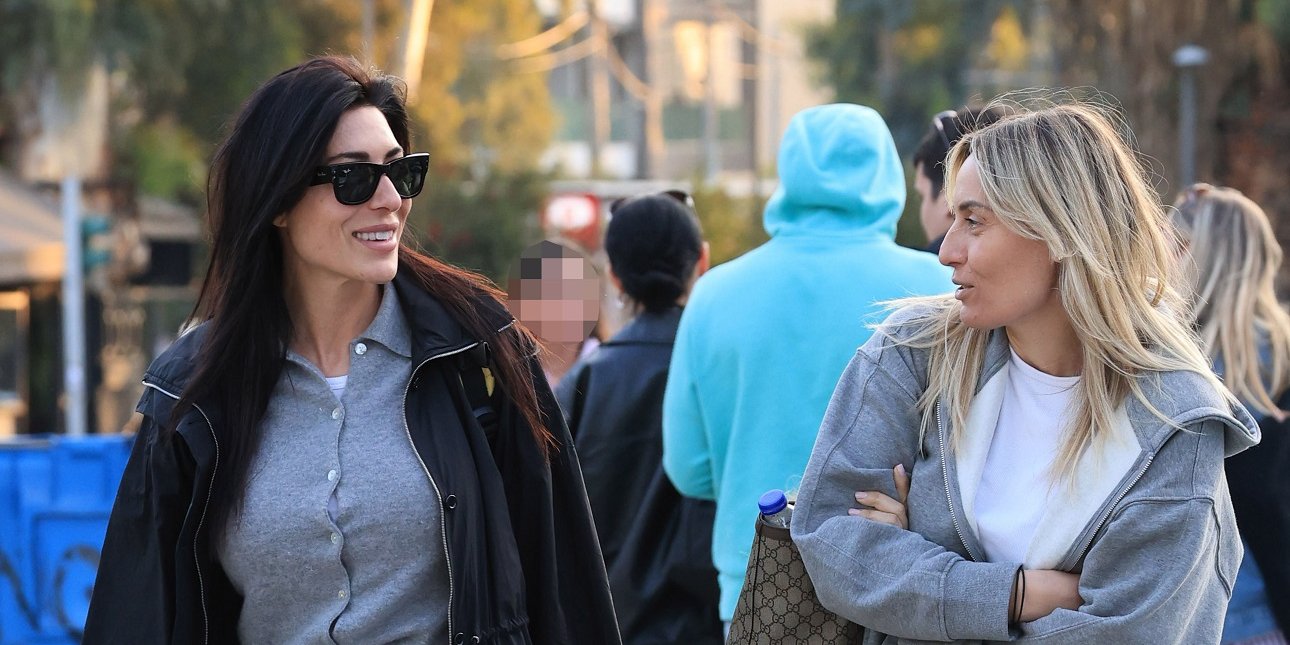 Ελεονώρα Μελέτη και Φλορίντα Πετρουτσέλι για βόλτα με τις κόρες τους -Με casual looks [εικόνες]