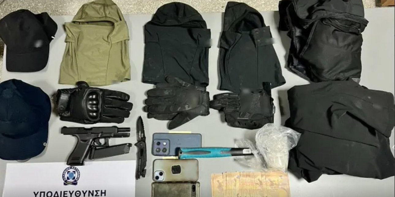 Γλυφάδα: Για διάρρηξη ή ληστεία πήγαιναν οι δύο Λιθουανοί και ο Ουκρανός που συνελήφθησαν με full face